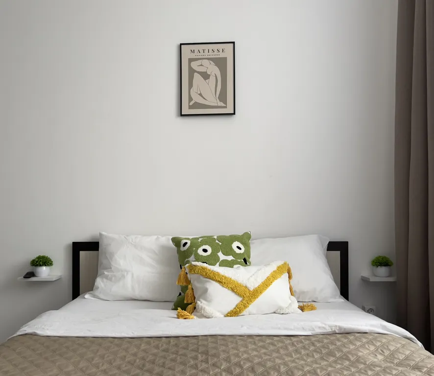 Светлая студия на двоих в ЖК Зеленые аллеи