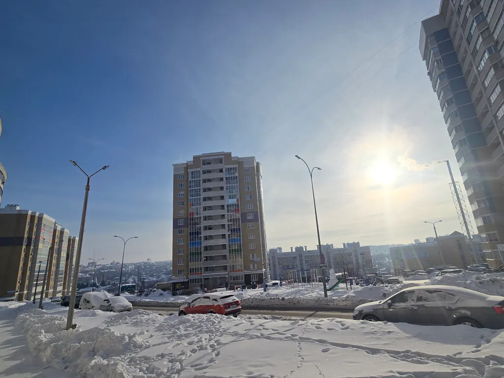 Квартира в радужном