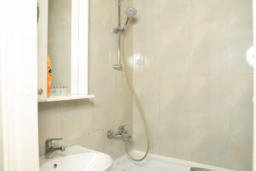 Уютная трехкомнатная квартира в Дзержинском районе