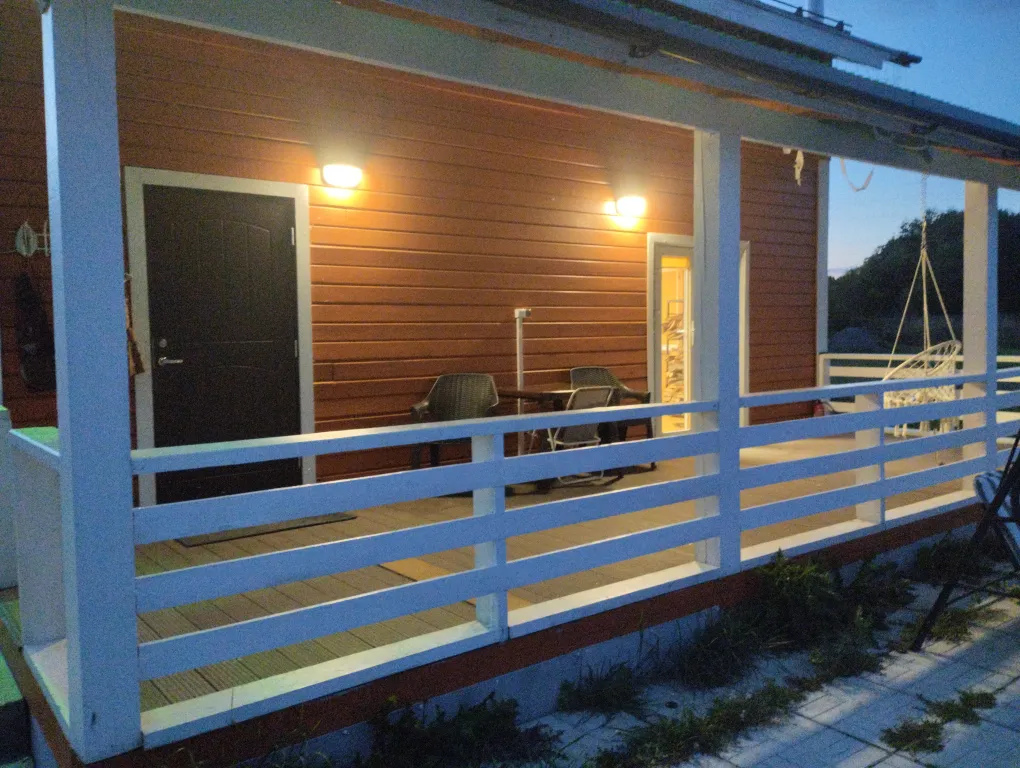 Коттедж Дом в Заонежье с видом на озеро — Великая Губа