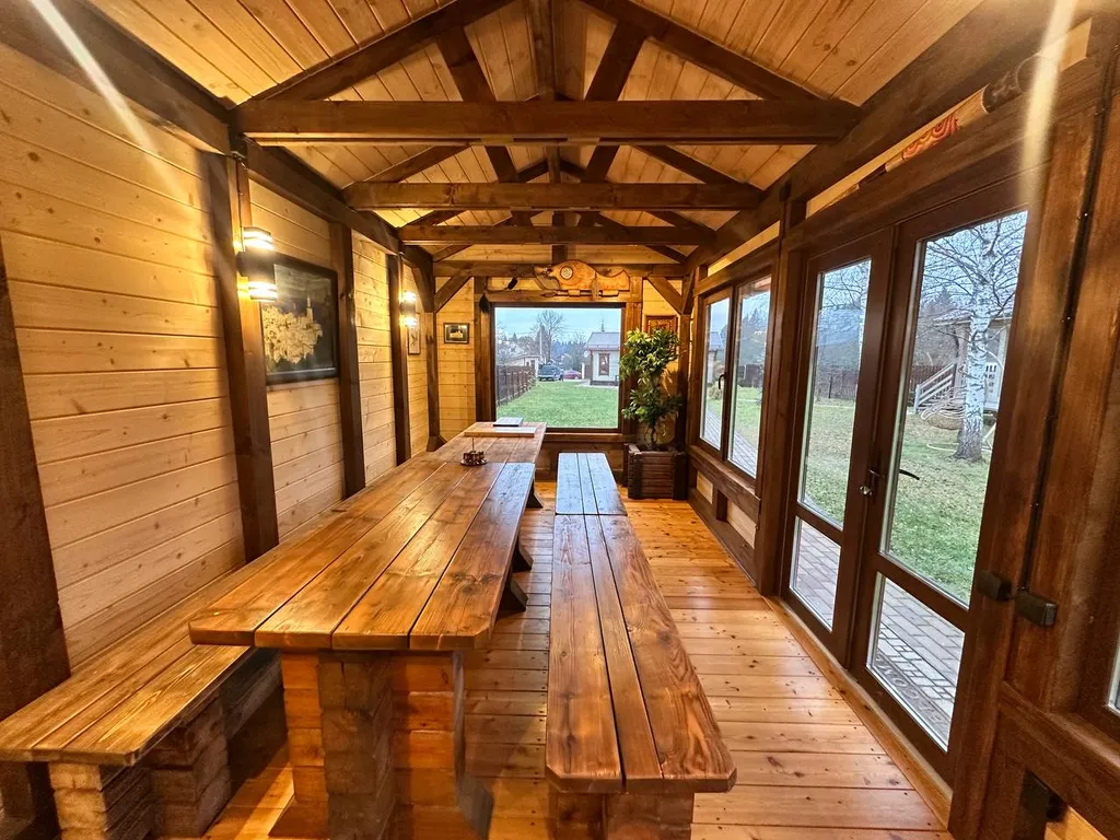 Русская усадьба с баней со швейцарским флёром