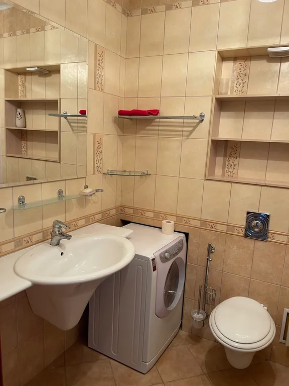 Шикарная двухкомнатная квартира-студия