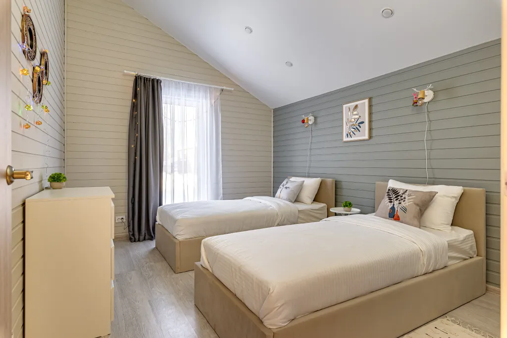 Дом в поселке у водохранилища: все удобства для комфортного отдыха