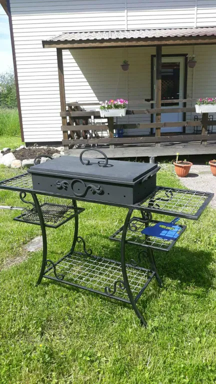 Коттедж Домик с террасой — Заозерный