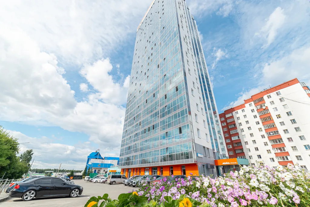 Уютная евро-двухкомнатная квартира у Планеты