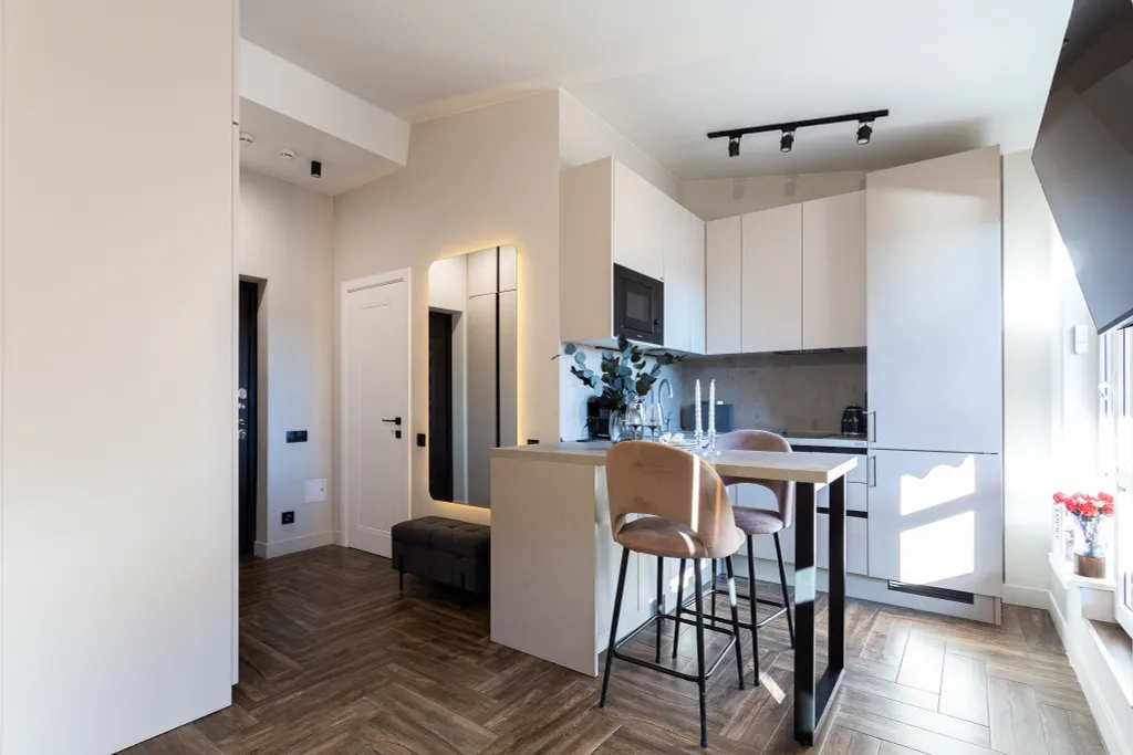 Стильная студия Кватро 152 с террасой и кофемашиной