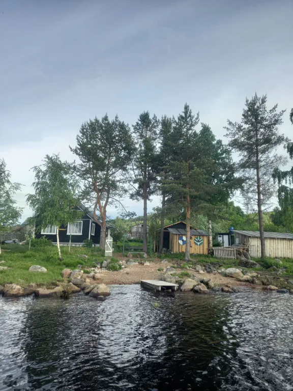 Дом у озера