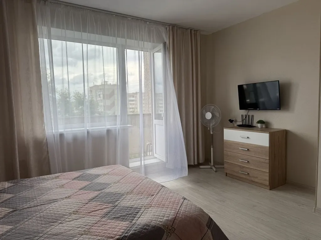 Уютная квартира на Октябрьском проспекте