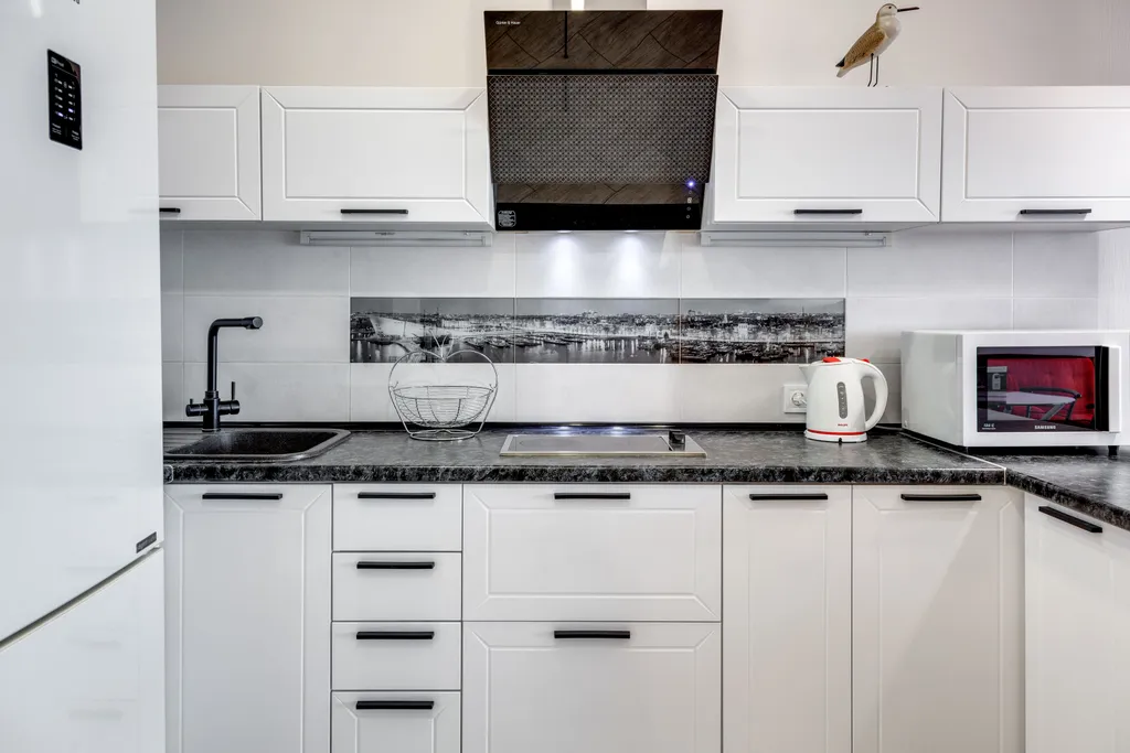 Трехкомнатная квартира с панорамным видом на море