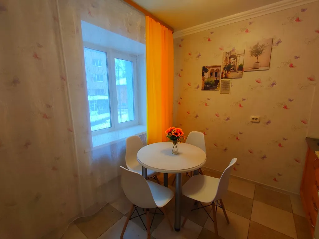 Квартира Уютная квартира у ТИУ — Тюмень