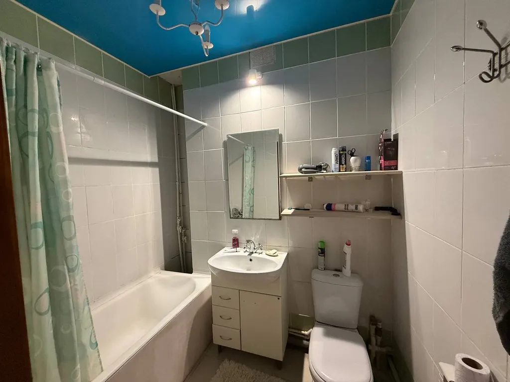 Дом с видом на лес, рядом с рекой Тверцой.