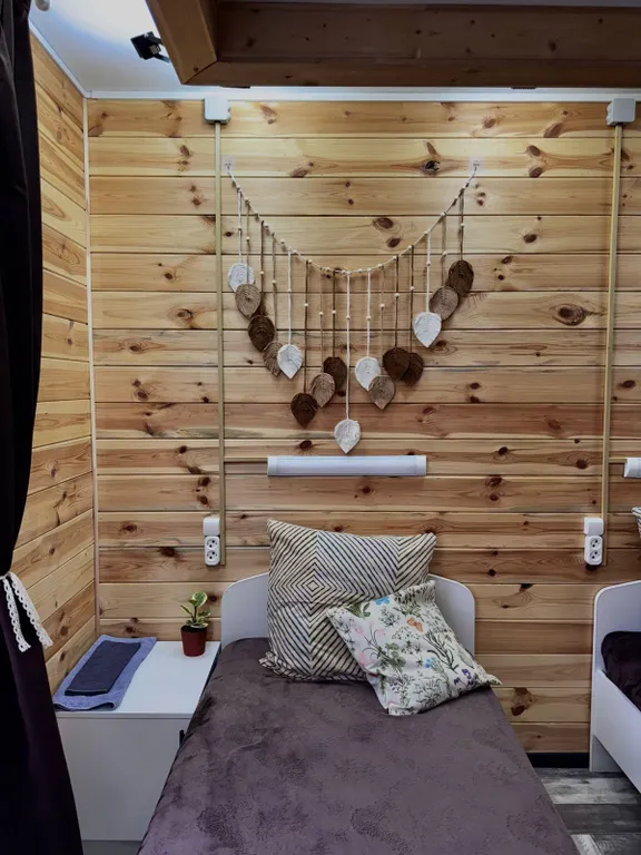 Дизайнерская квартира в деревенском доме в центре города