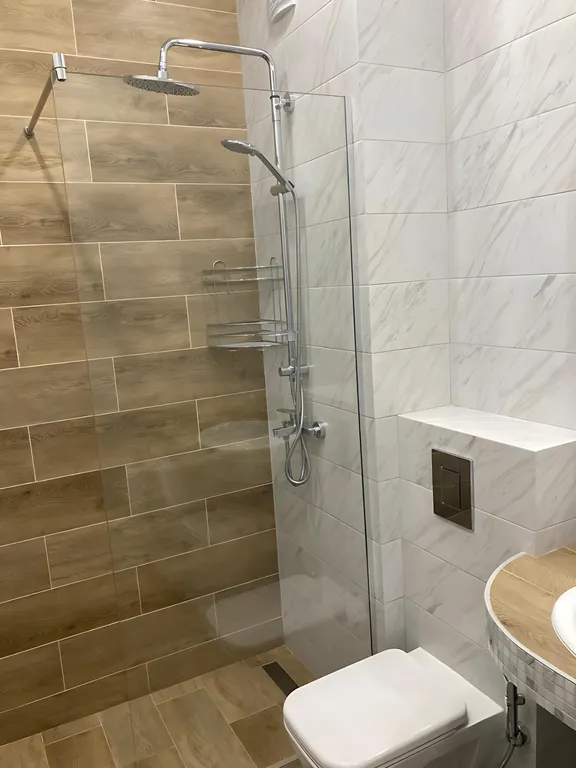 Квартира Апартаменты в 200 метрах от моря и памятника природы Скала Парус — Прасковеевка