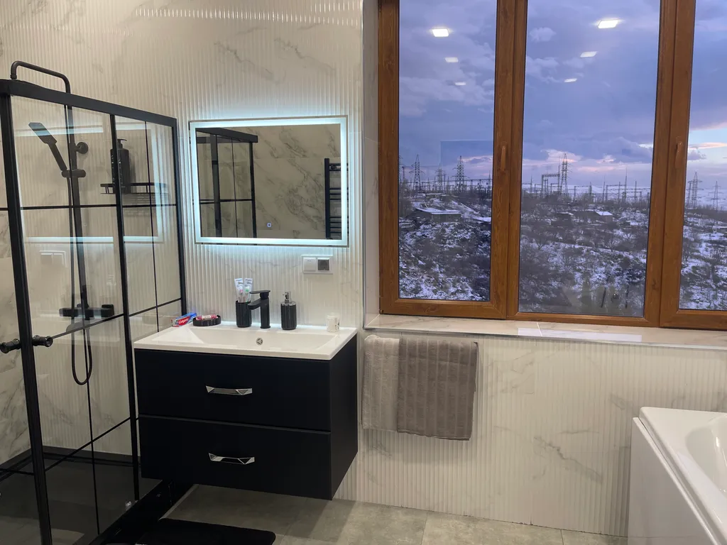 Роскошная вилла с бассейном и с видом на Арарат