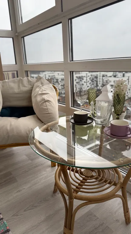 Уютная видовая современная квартира