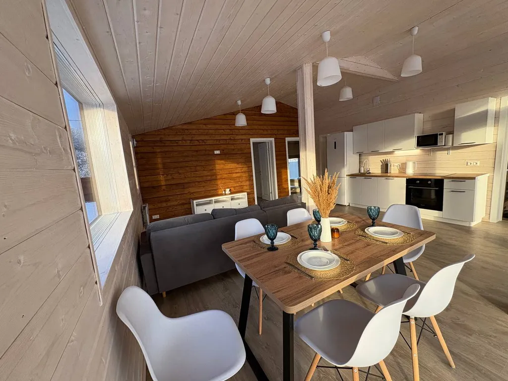 4-комнатный Дом