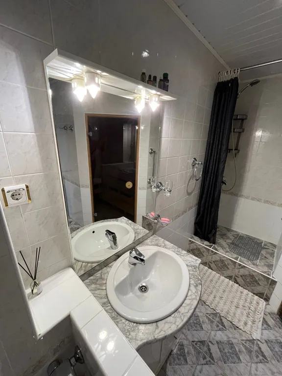 Уютная 2-х комнатная квартира с сауной