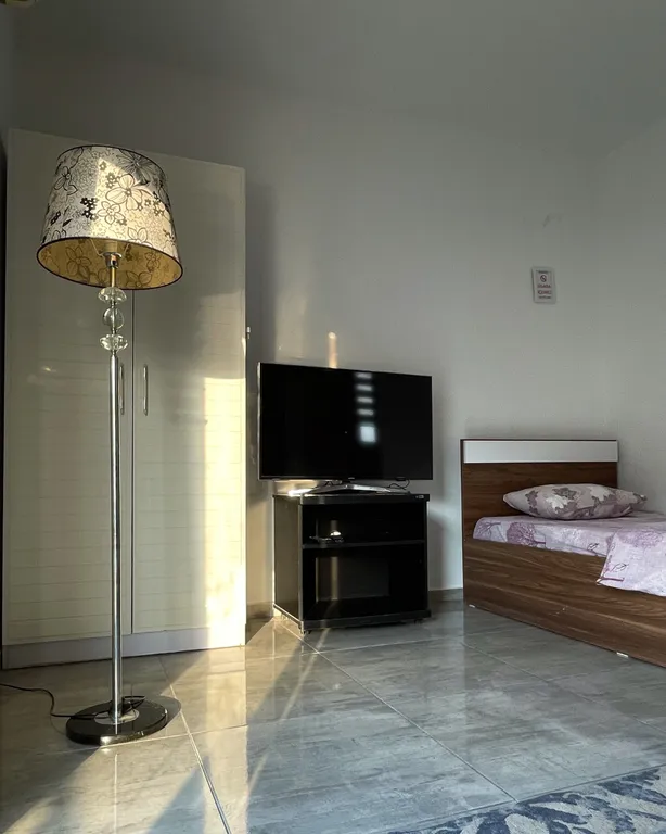 Комната в трёхкомнатной квартире