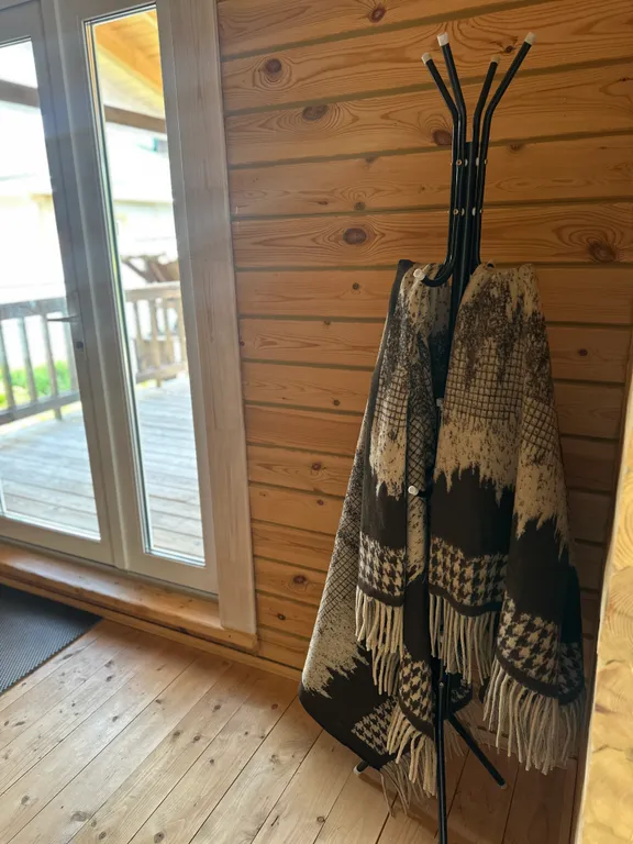 Уютный дом на берегу Горьковского моря