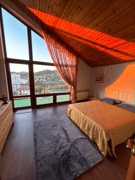 Уютный дом с видом на море