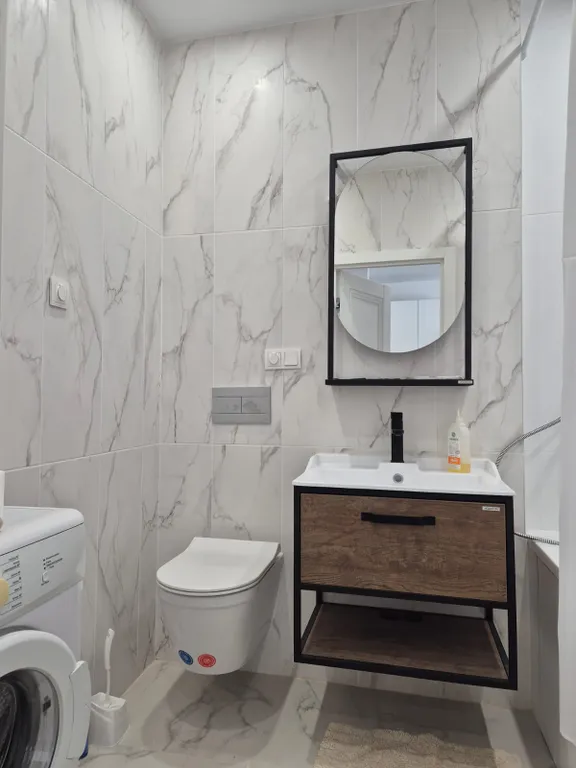 Современная квартира на троих гостей, тишина и уют