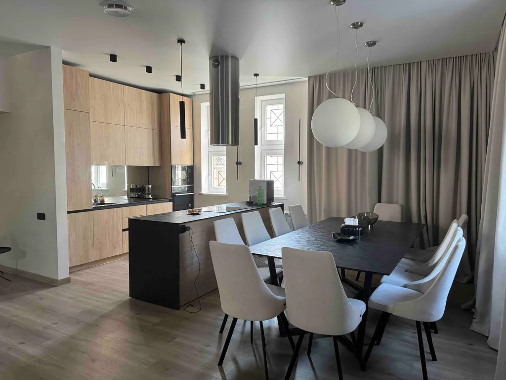 Коттедж Гостевой дом с баней на дровах и бассейном — аренда посуточно в Минск