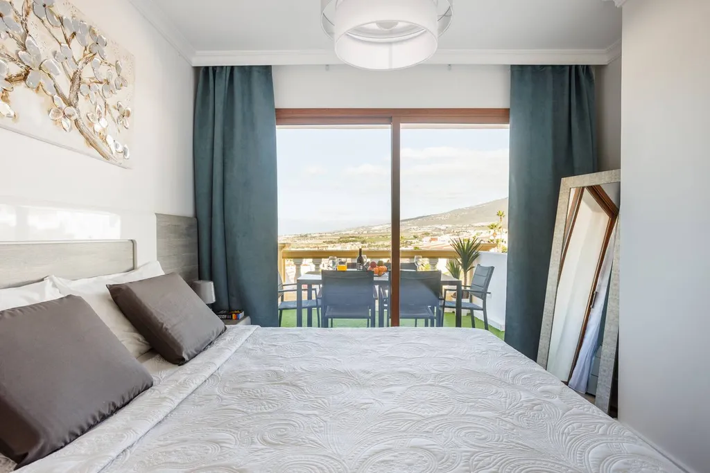 PaulMarie Family Rental Ocean&Mountain View