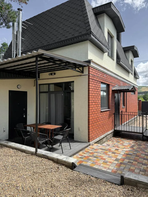 Коттедж 4-комнатный Дом — аренда посуточно в Зелёная Поляна