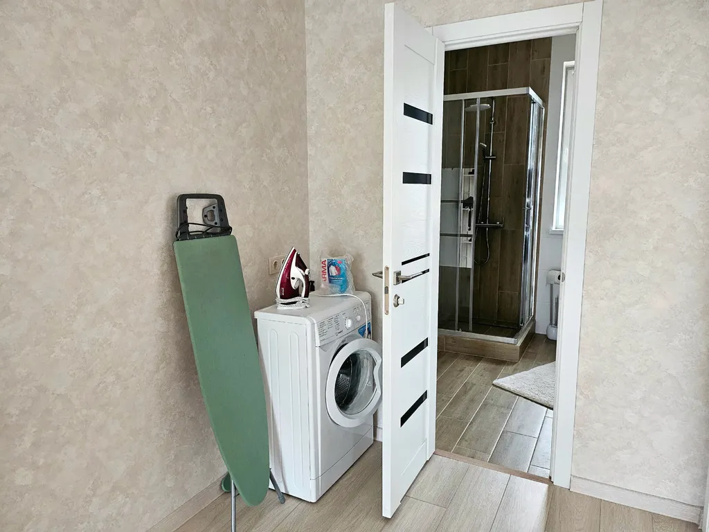 Домик у моря с зоной барбекю