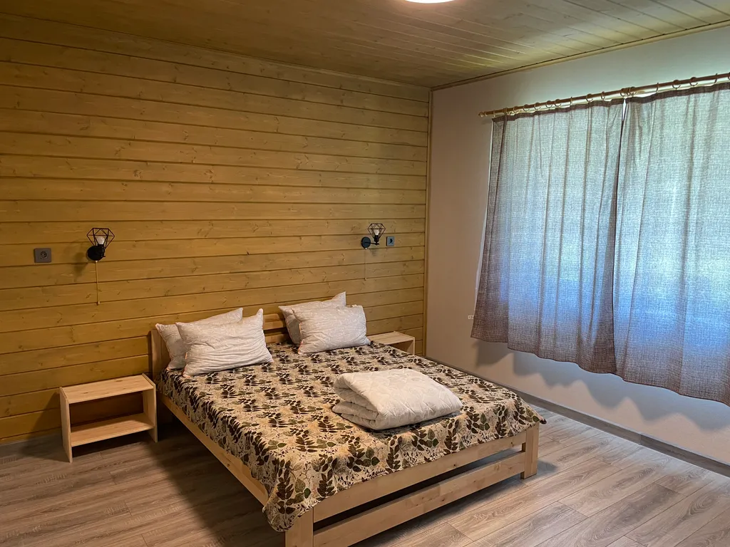 Уютный дом в лесном массиве