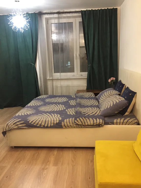 Квартира Квартира Уютная студия с джакузи — Екатеринбург