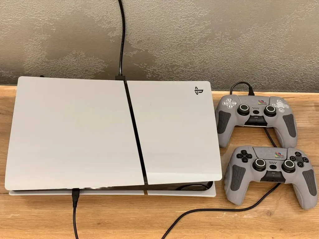 Премиальный дом с видом на лес и пруд в поселке года Ели estate