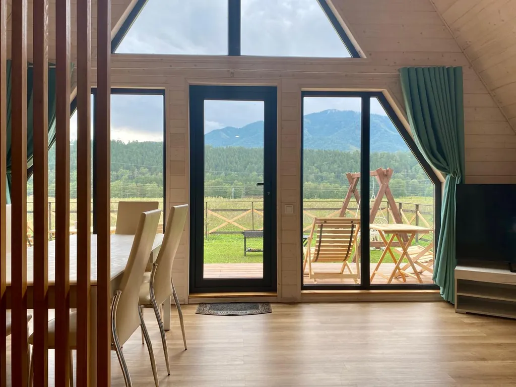 Апарт Афрейм в Чемальской долине