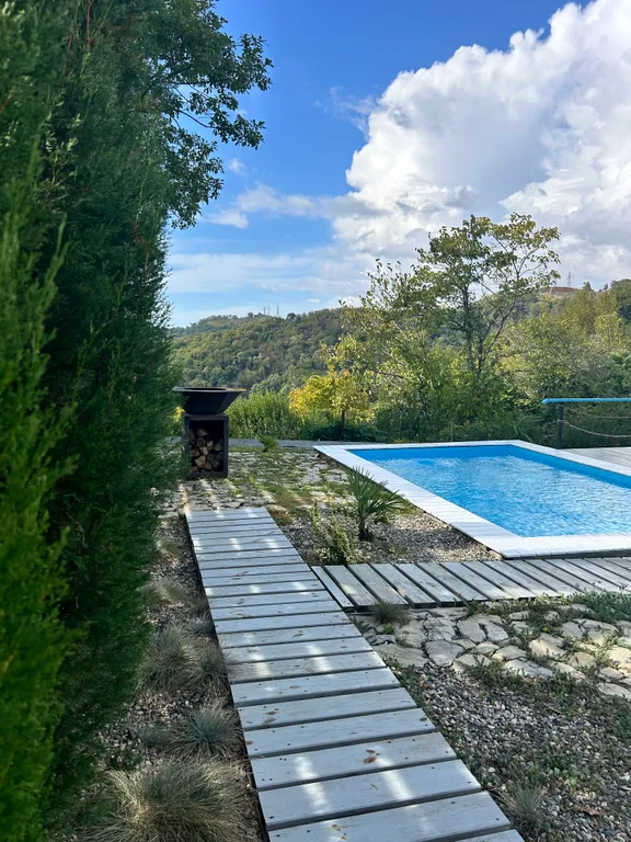 Алоха, гости - дом с теплым бассейном и баней