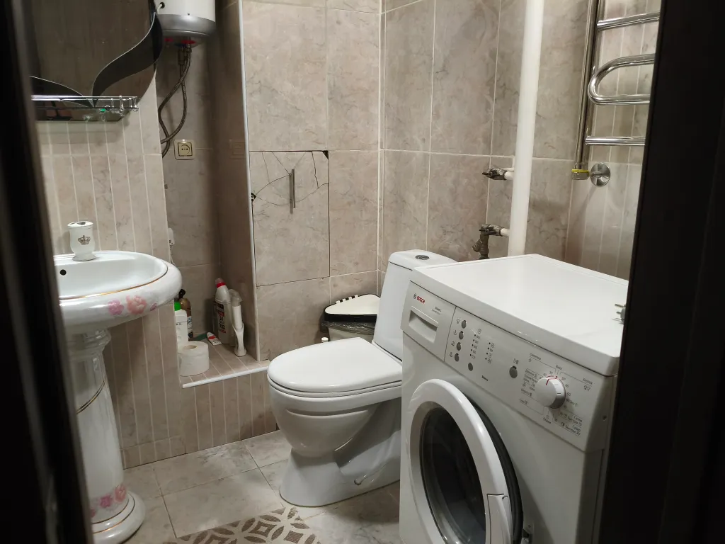 Двушка на набережной