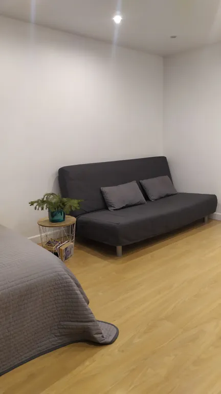 Студия возле Театра оперы и балета