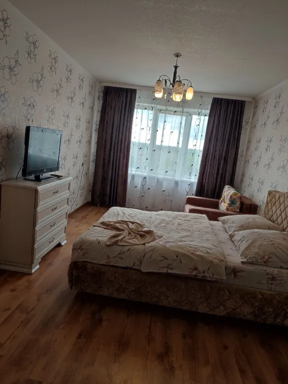 Апартамент около парка