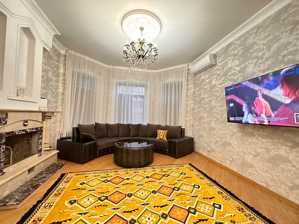 Коттедж Большой 3х-этаж. дом на берегу моря — аренда посуточно в Махачкала