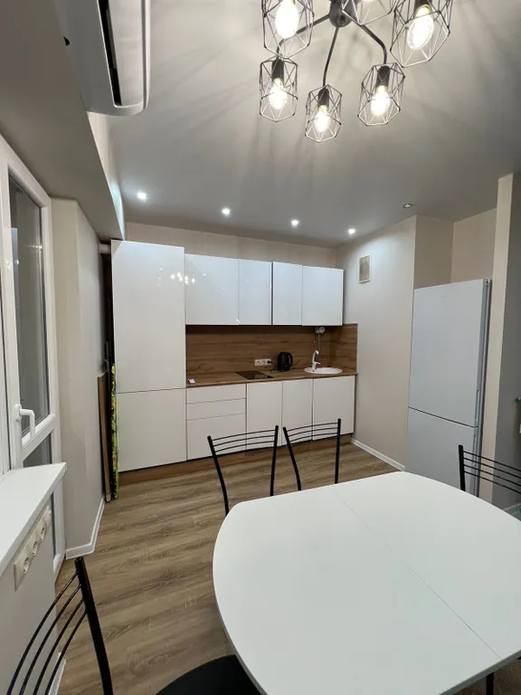 Адлер, ул.Дачная, новая квартира 2шка студия, ровное место, все рядом