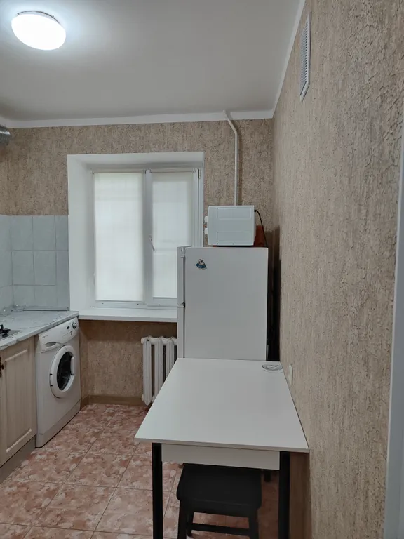 Рядом с парком и нарзаном