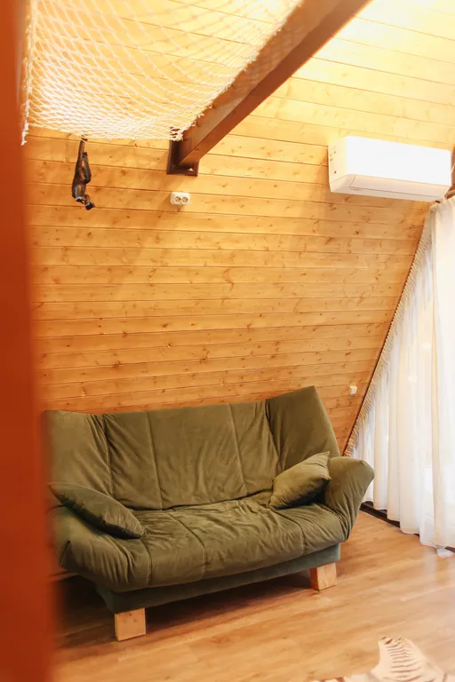 Комфортный дом с видом на лес