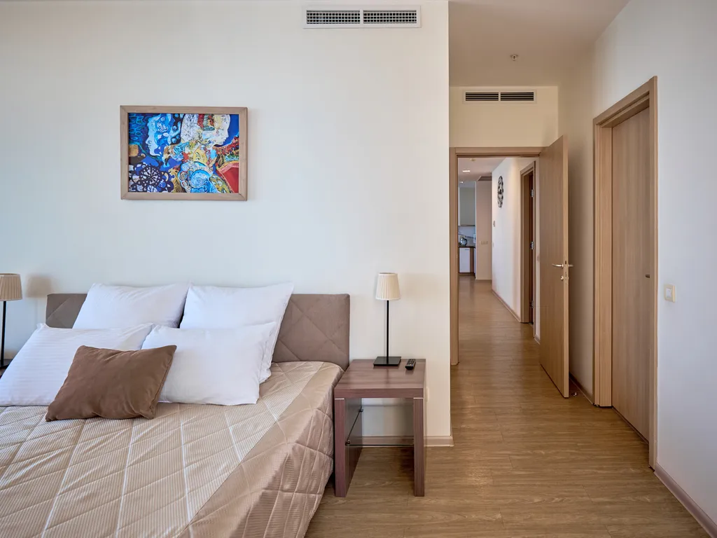 Брэвис Делюкс ЛаМар (3-х комнатные апартаменты) с панорамным видом на