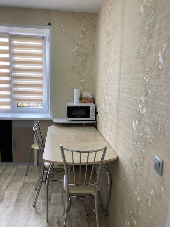 Апартаменты на площади Ленина