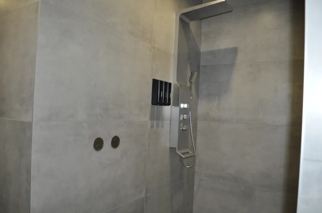 Luxury: Дом на озере с тремя спальнями, сауна и горячая купель