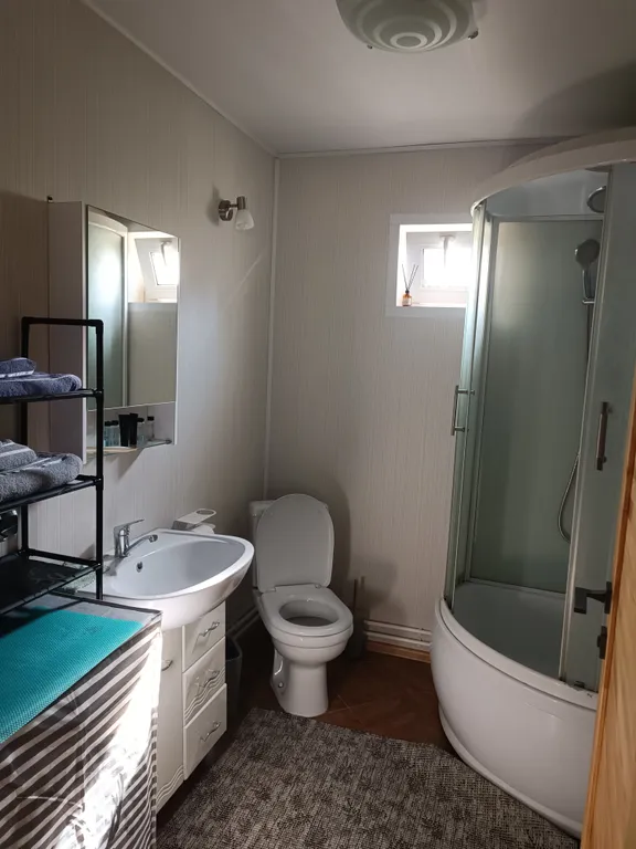 Дом с сауной на дровах, беседкой и мангальной зоной, фотозона