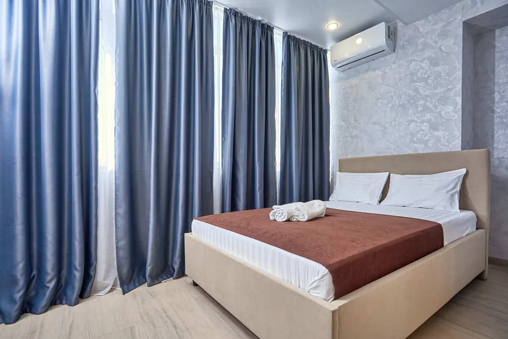 Уютная квартира в центре города с видом на море