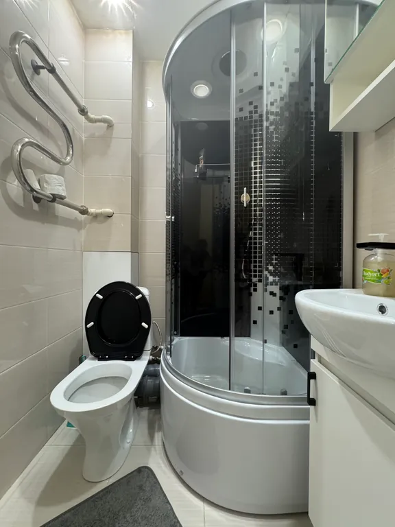 Студия с 2 кроватями, трёхместная