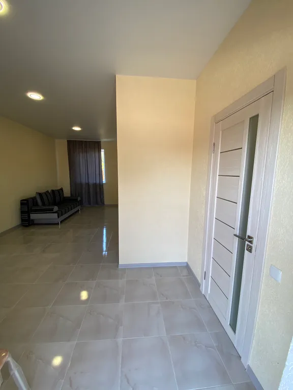 Двухкомнатный номер с кухней и санузлом