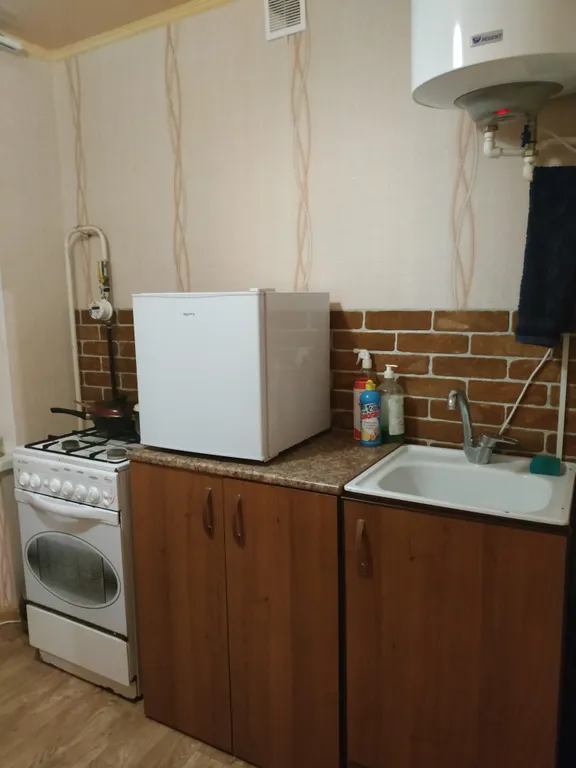 Тихая, уютная квартира в центре поселка