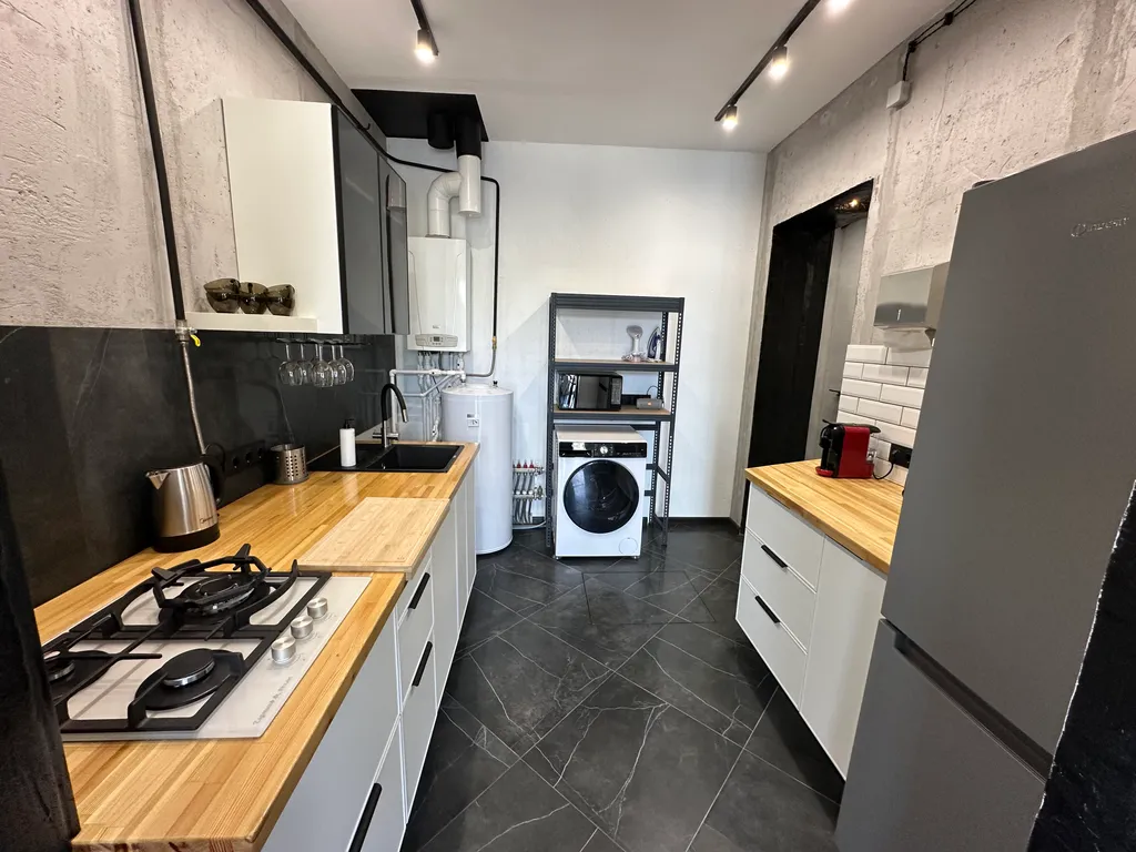 Коттедж Однокомнатный Loft-таунхаус с отдельным входом и личным двориком — Нахабино